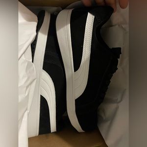 Puma B&W Suede Steel Toe Shoes Size 8.5